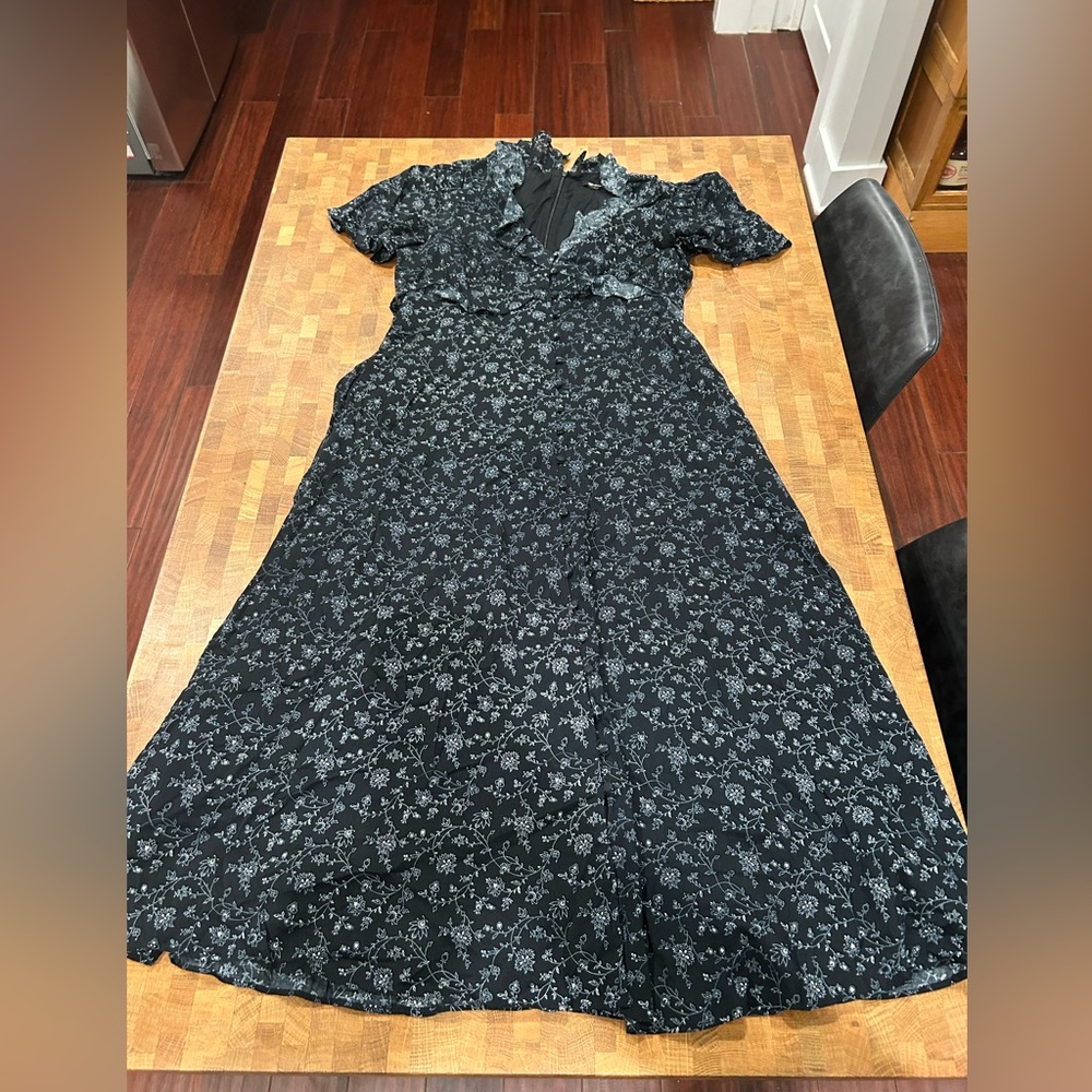 Madewell Midi Floral Dress Black and Blue Size 4